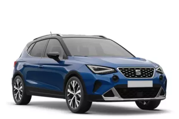 Seat Arona for rent in Lisbon
