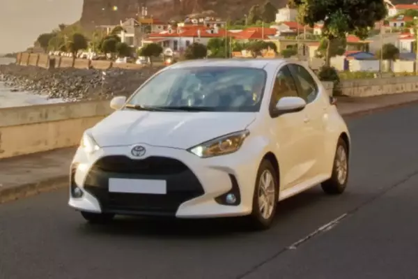 Toyota Yaris for rent in Portugal