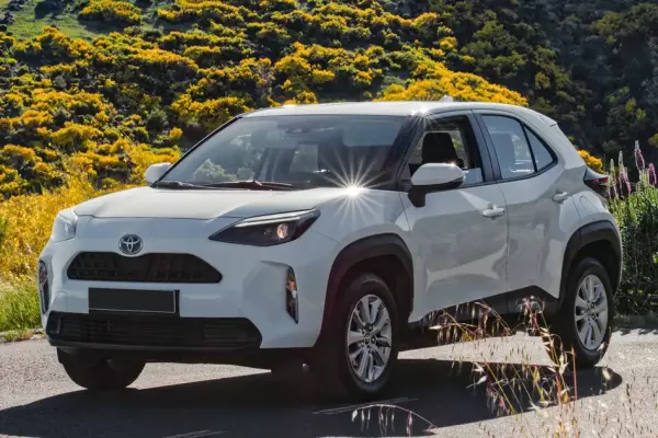 Toyota Yaris Cross for rent in Portugal