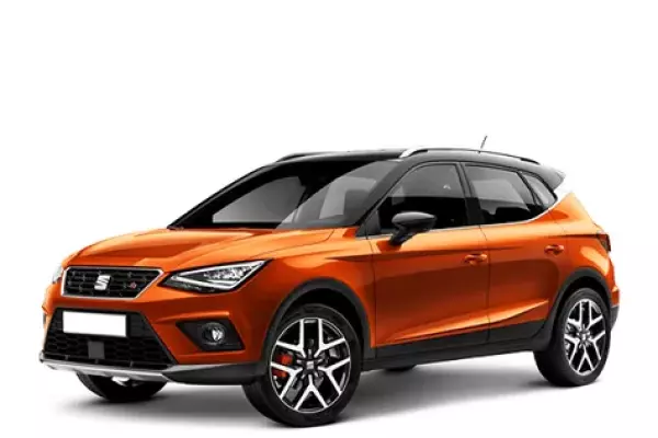 Seat Arona for rent in Camara de Lobos