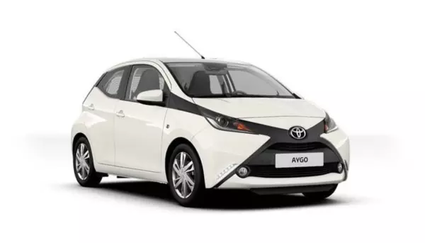 Toyota Aygo para alugar em Ponta Delgada (Madeira)