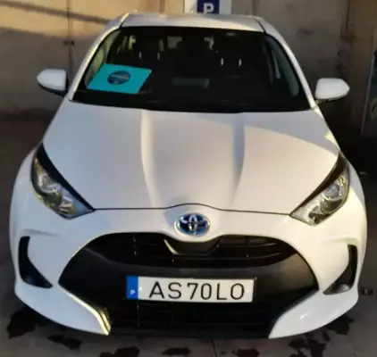 Toyota Yaris for rent in Portugal